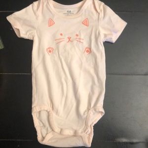 H&M Organic Cotton pink kitty face onesie